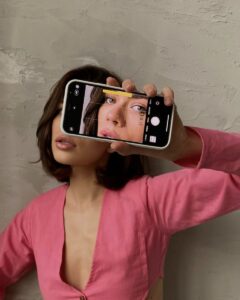 ugc creator tradicional